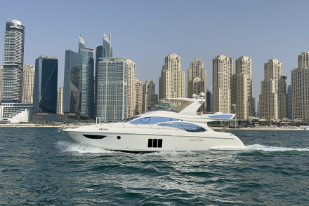 Rent Azimut 58 Friends yacht in Dubai