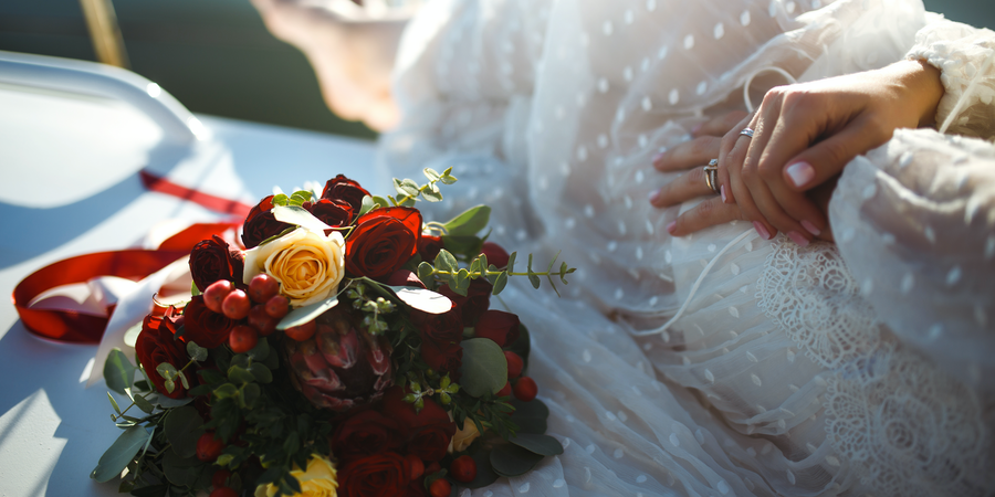 Wedding on a yacht