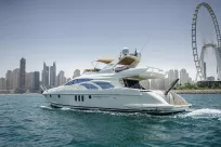 Rent Azimut 62 Lucky Star yacht in Dubai - Image 3