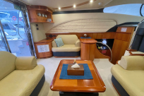 Rent Azimut 50 Grand Crew yacht in Dubai - Image 3