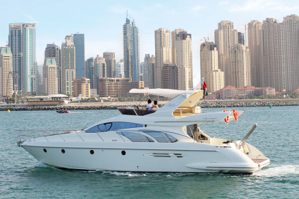 Rent Azimut 50 Grand Crew yacht in Dubai - Image 1