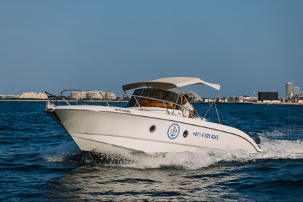 Rent Key Largo 30 boat in Dubai