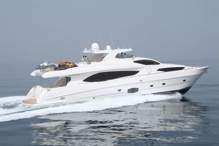 Majesty 101 Infinity yacht for rent in Dubai Rent Majesty 101 Infinity yacht in Dubai