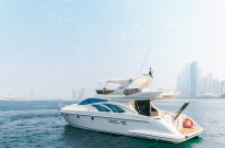 Rent Azimut 50 Monica yacht in Dubai - Image 3