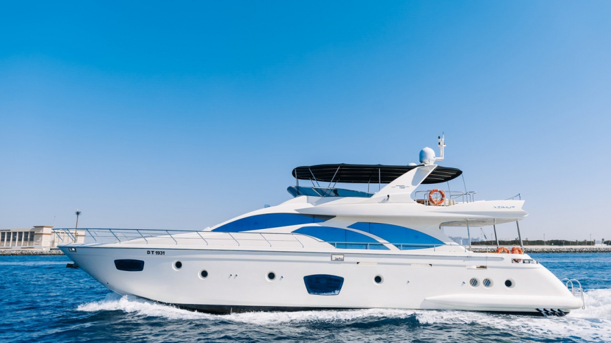 Rent Azimut 75 Viktoria