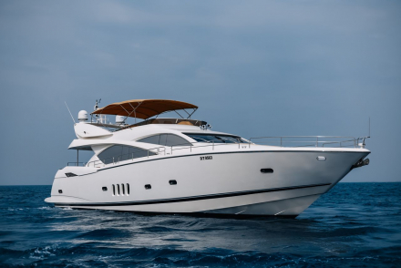 Аренда Sunseeker 82 Why Not yacht в Дубае